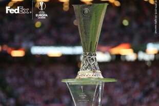 00000-uel-image-facebook-1200x900px-v1-trophy.jpg