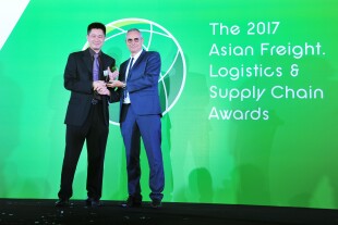 award-presentation.jpg