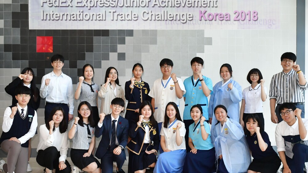 photo-six-young-entrepreneurs-to-represent-korea-at-the-2018-fedexja-international-trade-challenge-2.jpg