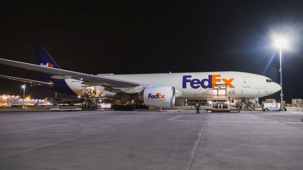 nuevo-vuelo-europa-y-japon-fedex-2.jpg