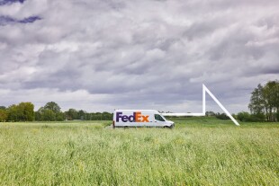 FedEx_LT_Vilnius_01.jpg