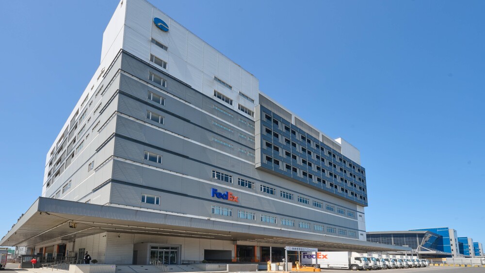 FedEx 台湾新施設.jpg