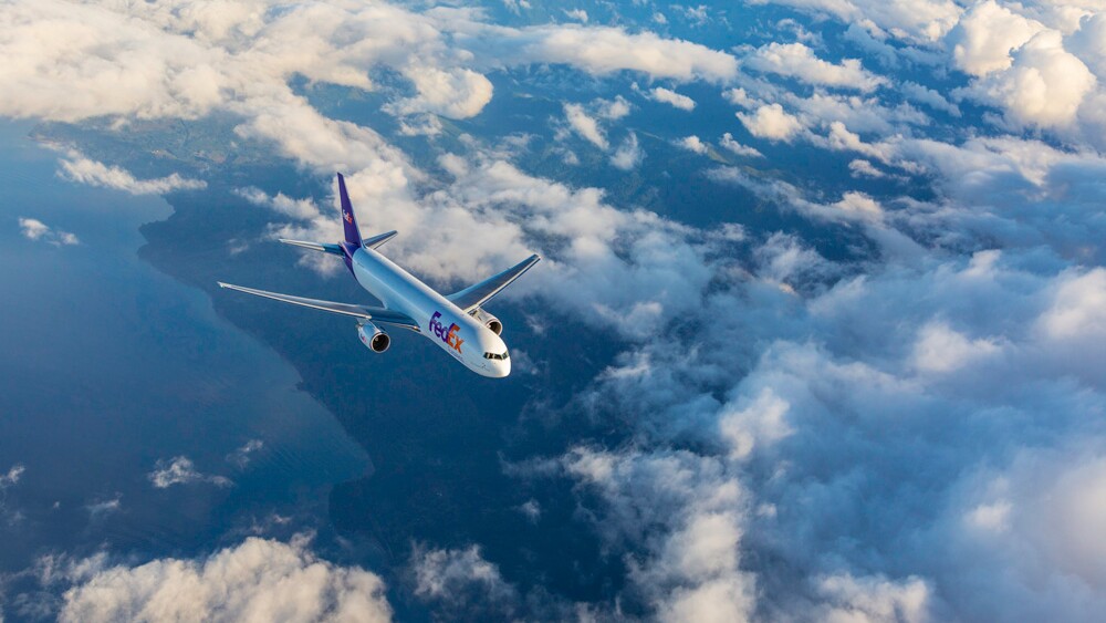 fedex-aircraft-gcr-2014.jpg