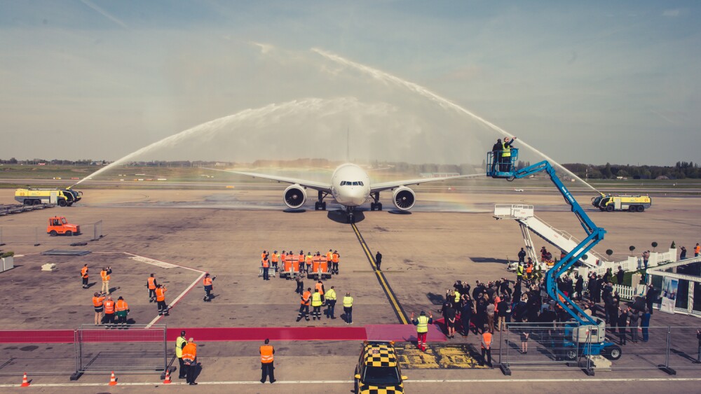 De onze geest specificeren FedEx Express start vlucht tussen Luik en Memphis