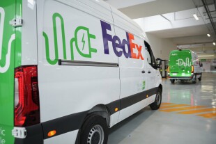 FedEx_4.jpeg