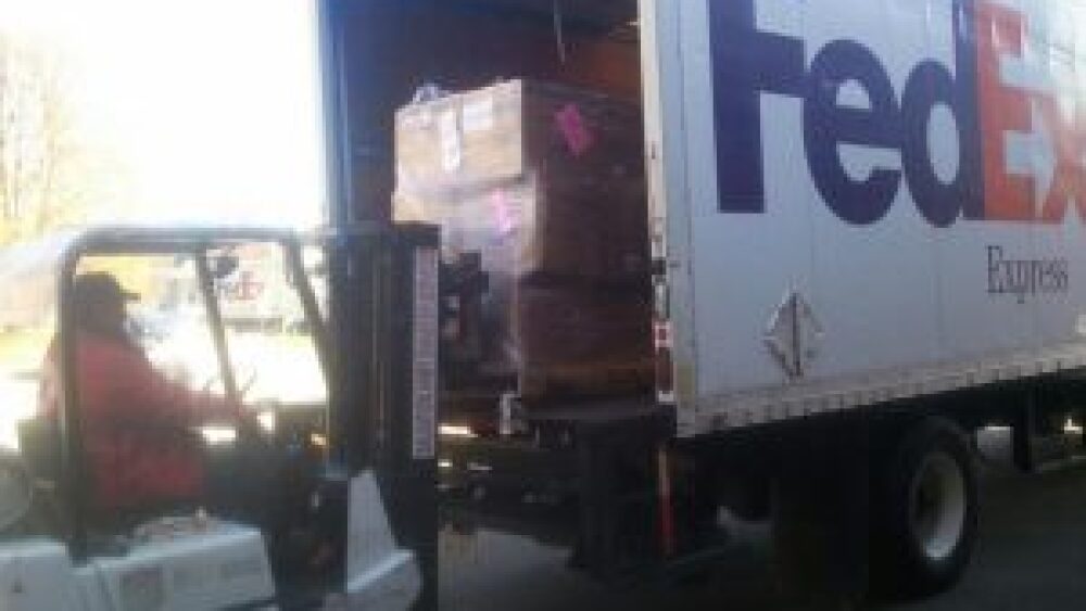fedex-delivery-of-coats-blankets-for-salvation-army-nov-6-2-300x225.jpg