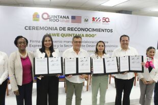 Firma de convenio FedEx y QR_130224.jpeg