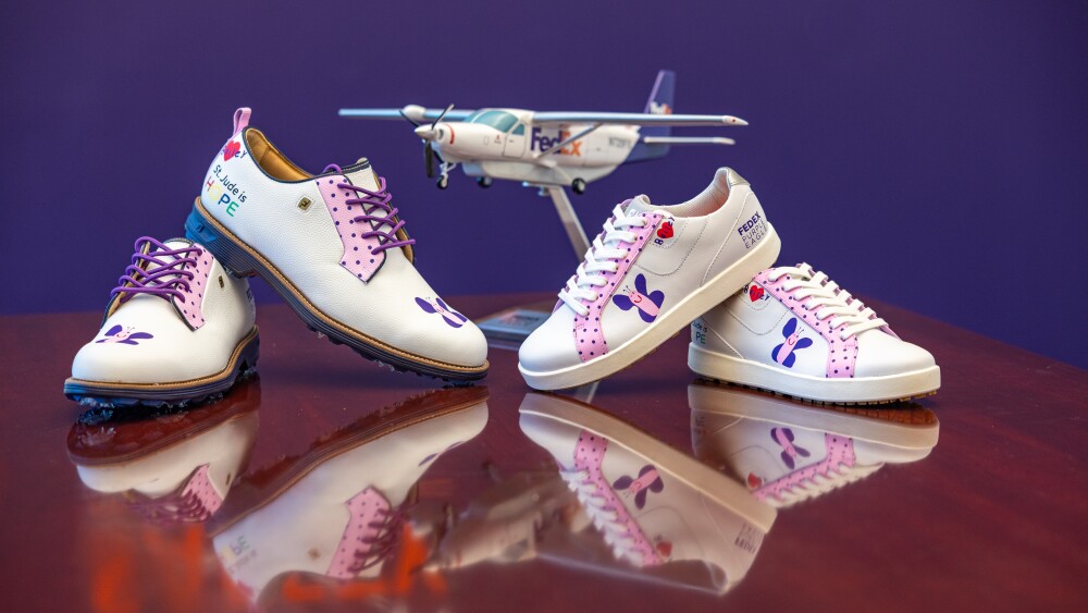 Bailey's 2025 Purple Eagle shoes.