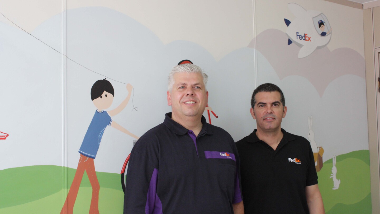 FedEx Brings Color To Children s Hospital fedex-brings-color-to-children-s-hospital