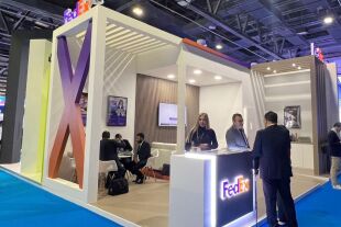 FedEx Booth at Seamless Middle East 2024.jpeg