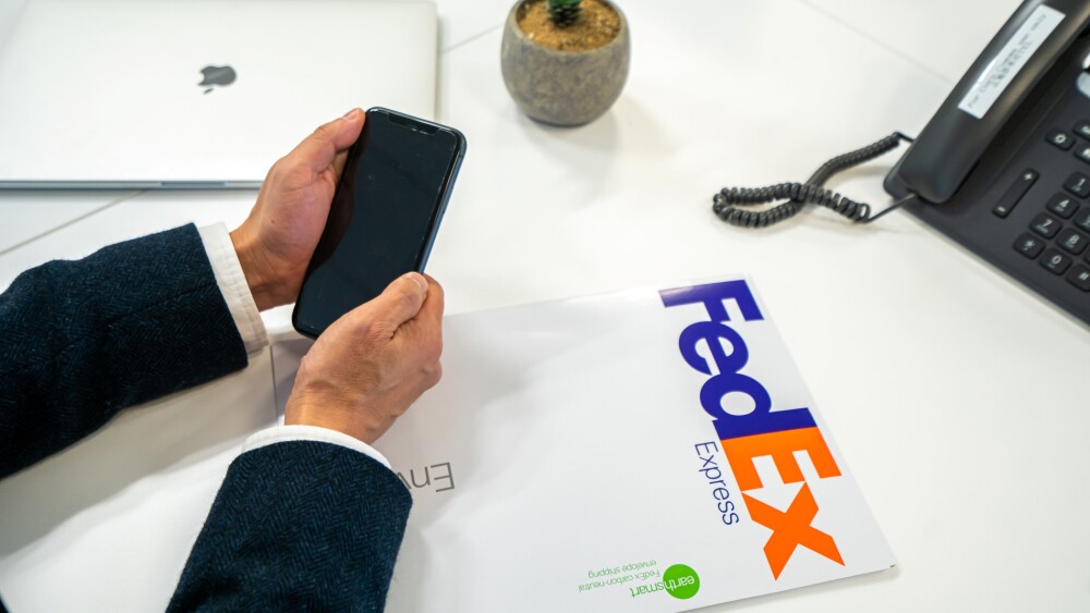 FedEx x FDMi WhatsApp integration