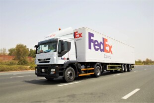 fedex-express-truck-middle-east-road-network.jpg