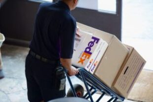 fedex-image-300x200.jpg