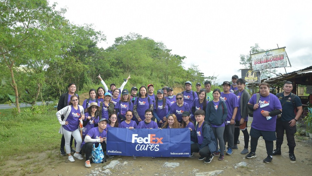 FedEx Cares - Haribon 2022.JPG