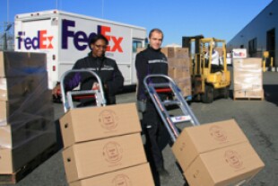 fedex-feeds-2.jpg