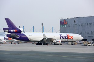 fedex-cdg.jpg