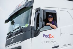 Camión diésel renovable FedEx Express