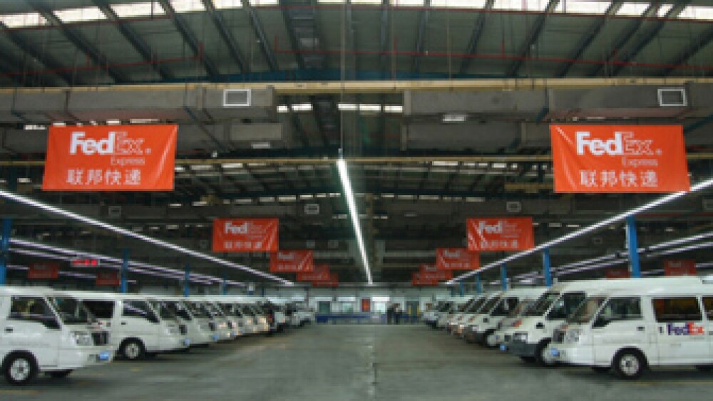 fedex-opens-largest-operations-station-in-china-web.jpg