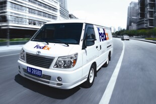 fedex-van.jpg