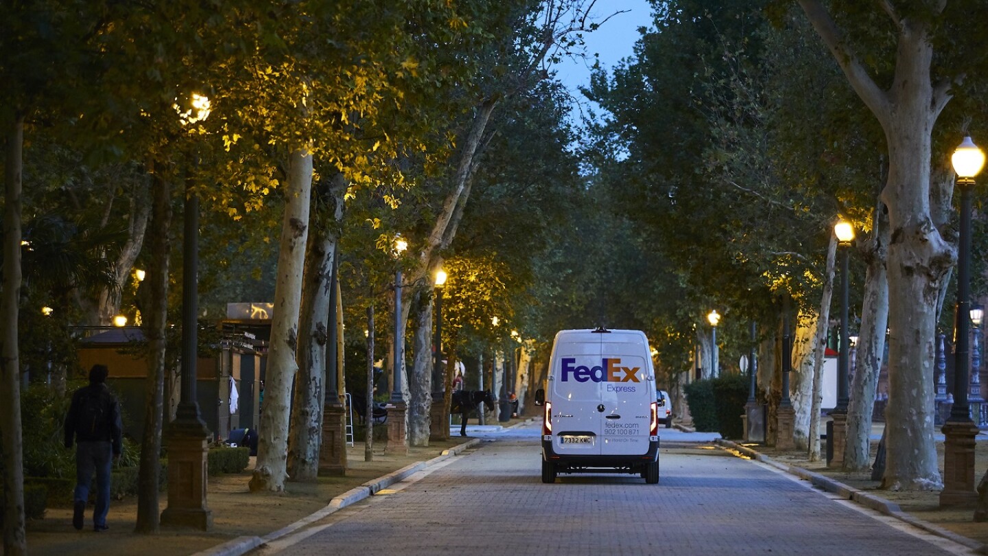 newsroom.fedex.com