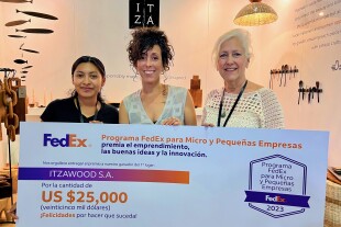 Daylin Elias, Eliza Babarczy, Suzanne Babarczy (2) (1).jpeg