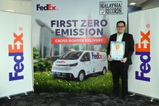FedEx Sets Record for the Company’s First Cross-Border Delivery from Malaysia to Singapore with an Electric Vehicle.JPG