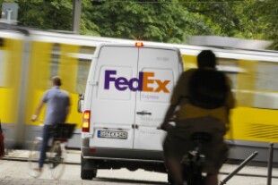 fedex-van-back.jpg