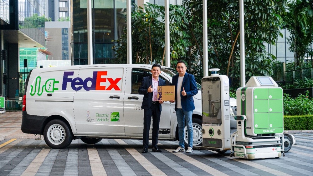 FedEx Collaborates with QuikBot - Feature Image.jpg