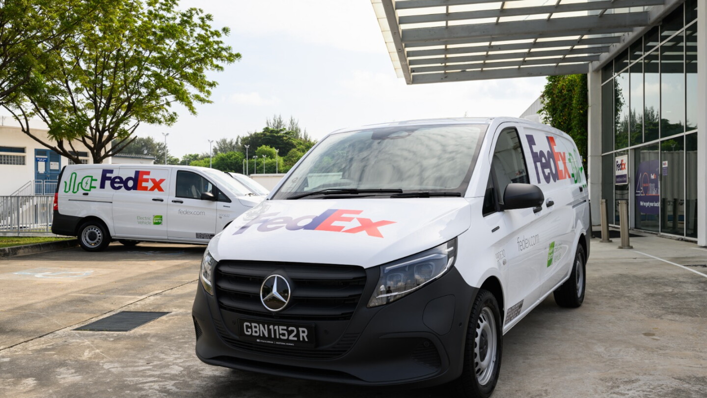 FedEx Singapore Grows Electric Vehicle Fleet
