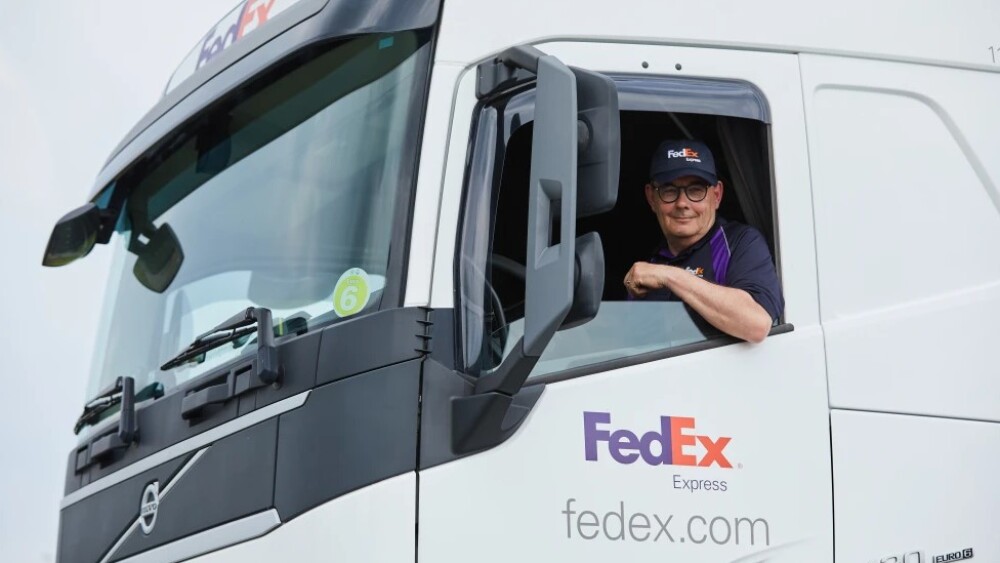 FedEx Express begins the trial of renewable diesel to reduce well-to-wheel carbon-emissions in UK linehaul truck network.jpg