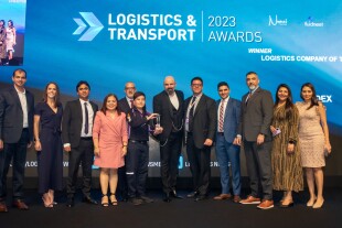 FedEx Express team receives the ‘Logistics Company of the Year’ award at the 2023 Logistics and Transport Awards.jpg